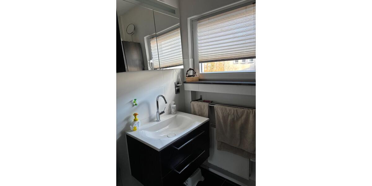 Reihenhaus Hückeswagen - 4 Zimmer, 108 m&sup2;, 349.000&euro; | Angebot:25766012