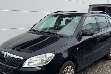 Skoda Fabia 233.000 km 2.999 &euro; Troisdorf 53842
