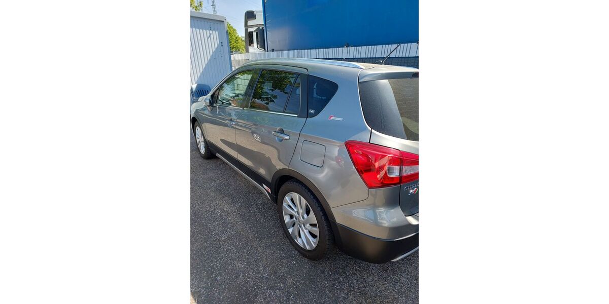 Suzuki SX4 32.990 km 13.800 &euro; Düsseldorf 40211