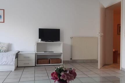 Wohnung Bergisch Gladbach Gronau - 2 Zimmer, 83 m&sup2;, 915&euro; | Angebot:27609730