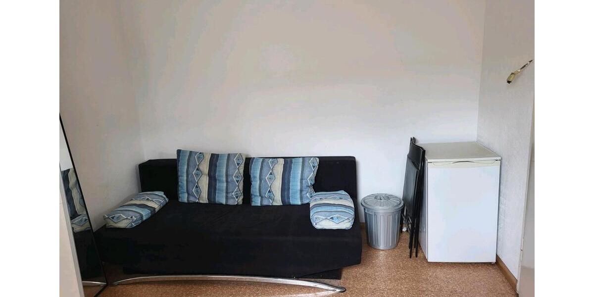 Etagenwohnung Frechen - 1 Zimmer, 15 m&sup2;, 400&euro; | Angebot:24954466