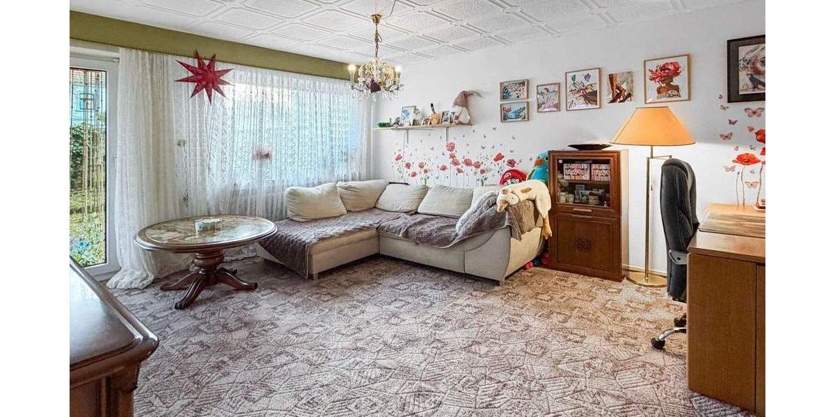 Etagenwohnung Köln Niehl - 3 Zimmer, 75 m&sup2;, 349.000&euro; | Angebot:24698289