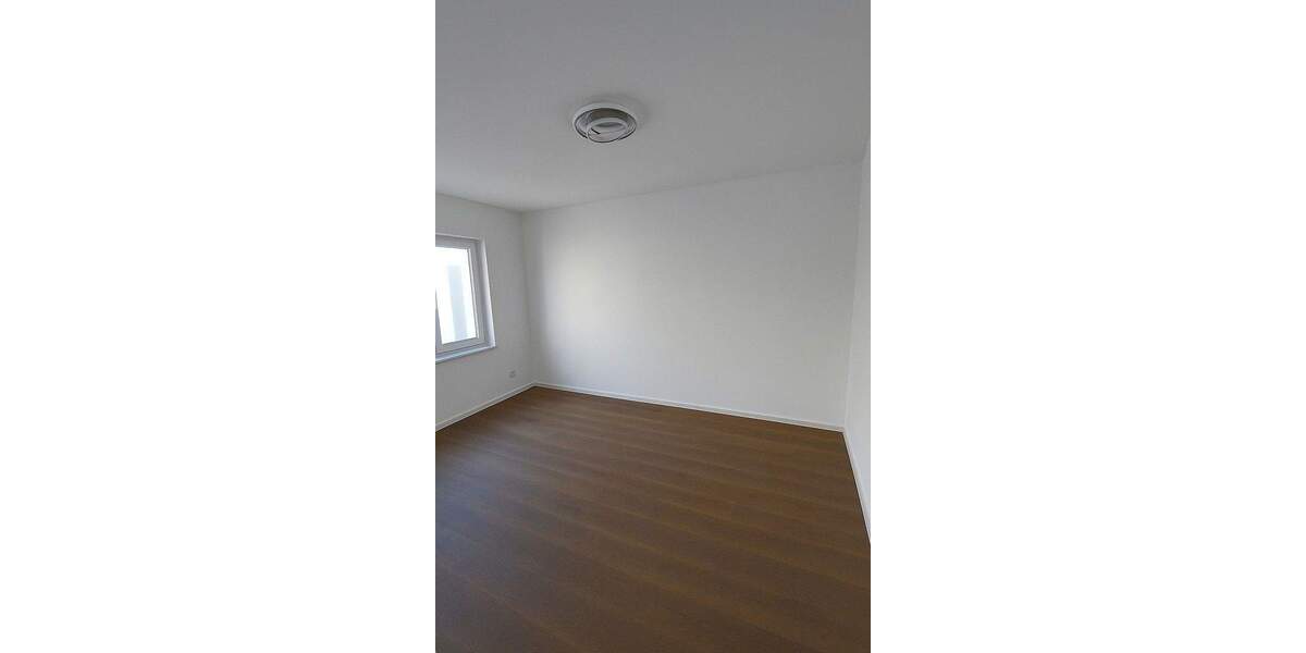 Modernisiertes Zweifamilienhaus 7 zimmer