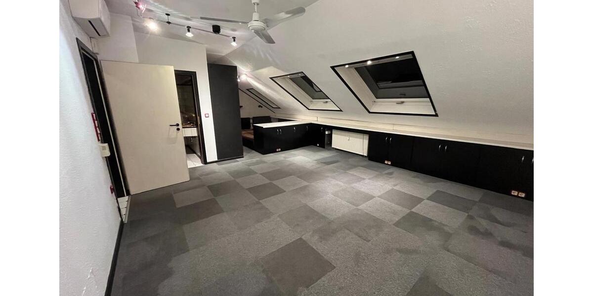 Wohnung 2 Zimmer in Sindorf ca. 65 qm Dachgeschoss zimmer