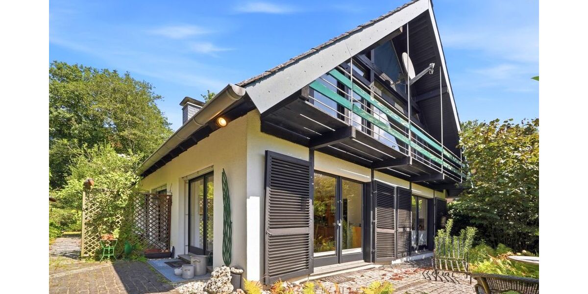 Idylle in Lohmar - Freistehendes Einfamilienhaus mit besonderer Architektur und lichtdurchfluteten Räumlichkeiten! - Einfamilienhaus Lohmar | Angebot:27107864