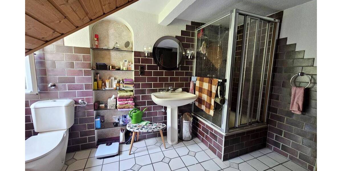 Mehrfamilienhaus, Wohnhaus Solingen Solingen-Mitte - 1 Zimmer, 248 m&sup2;, 650.000&euro; | Angebot:22648155