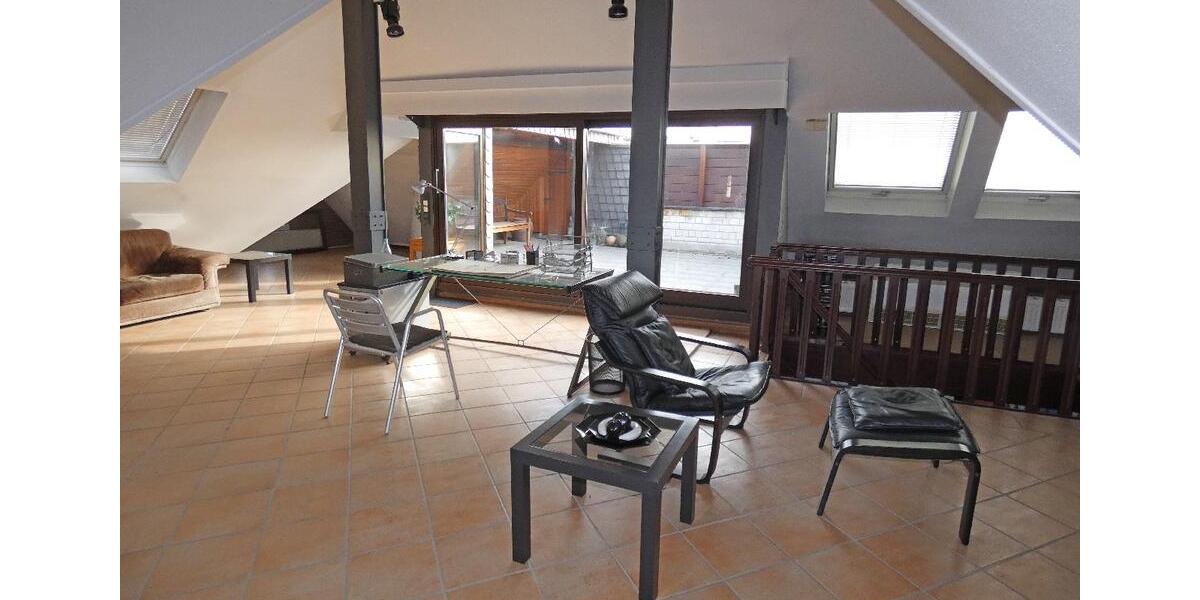 NEU: Ein Traum für Dachgeschossliebhaber direkt im Zentrum von Wiesdorf! 4 zimmer