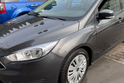 Ford Focus 134.000 km 5.790 &euro; Köln/Wahn 51147