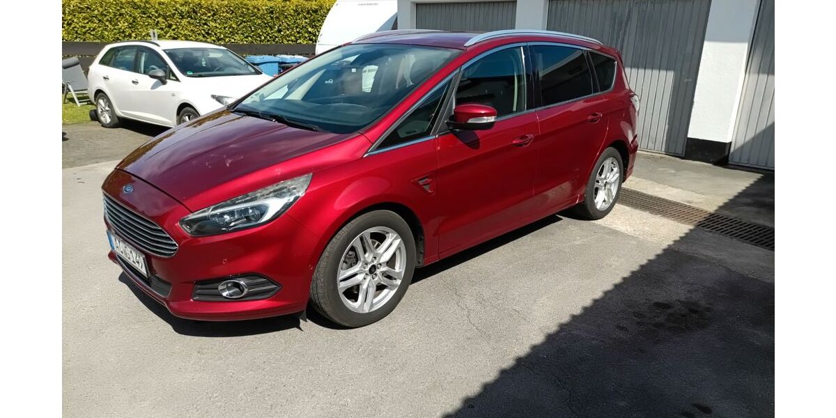 Ford S-Max 190.000 km 11.500 &euro; Leverkusen 51377