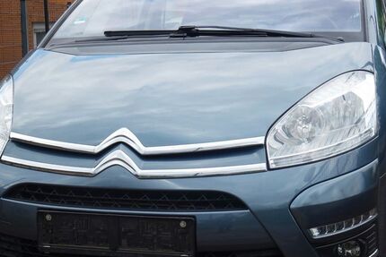 Citroen C4 Picasso 146.587 km 3.850 € Troisdorf 53840