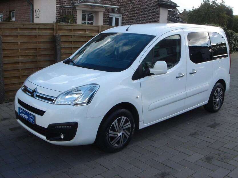 Citroen Berlingo 57.400 km 14.480 € Hilden 40721