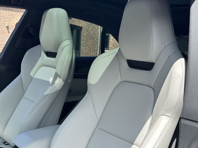 Porsche Macan 6.990 km 86.790 € Frechen (bei Köln) 50226