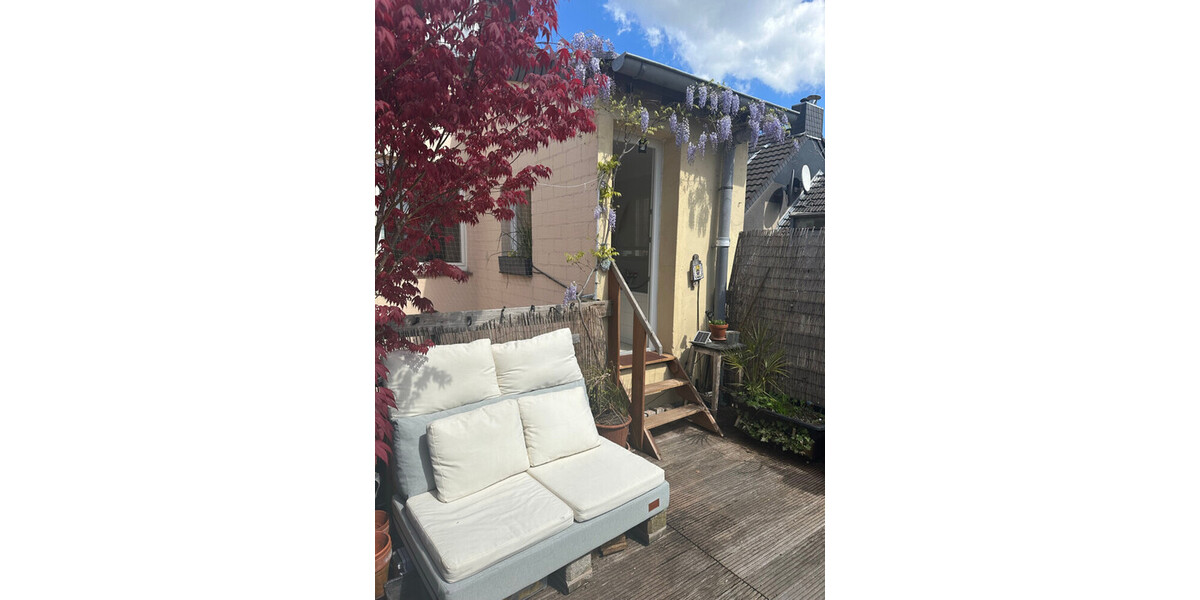 Über den Dächern von Köln Deutz - Sonne pur von der riesigen Dachterrasse genießen - Etagenwohnung Köln Deutz Deutz | Angebot:27345244