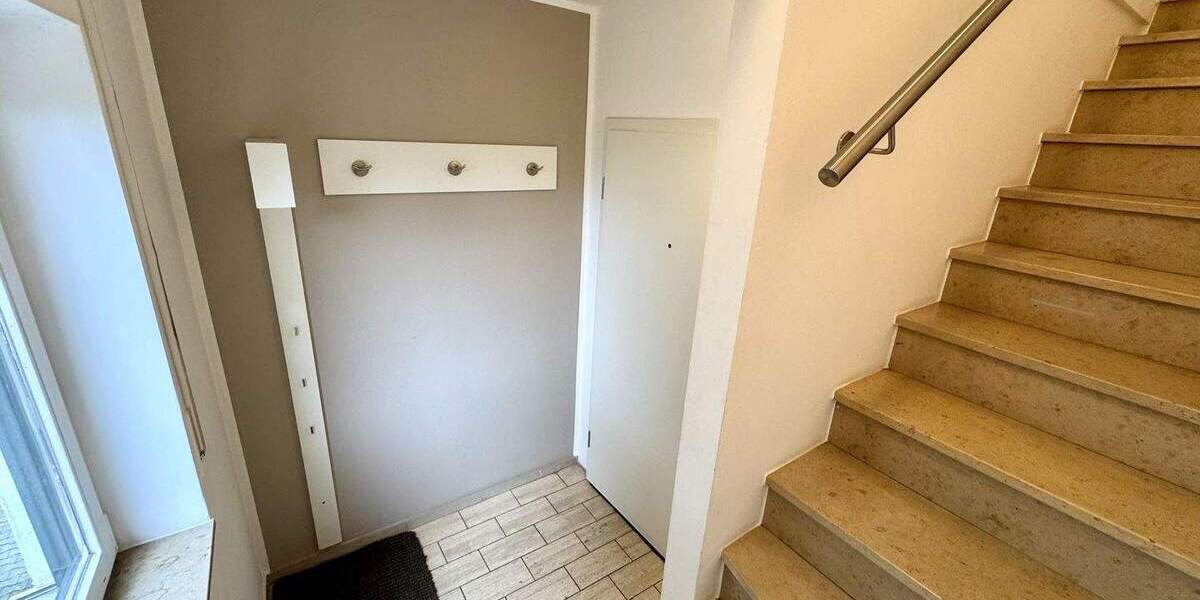 Etagenwohnung Leverkusen Küppersteg - 3 Zimmer, 85 m&sup2;, 329.000&euro; | Angebot:25461397
