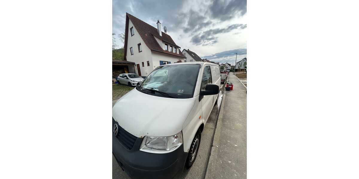 VW t5 130.000 km 7.400 &euro; Dettingen erms 