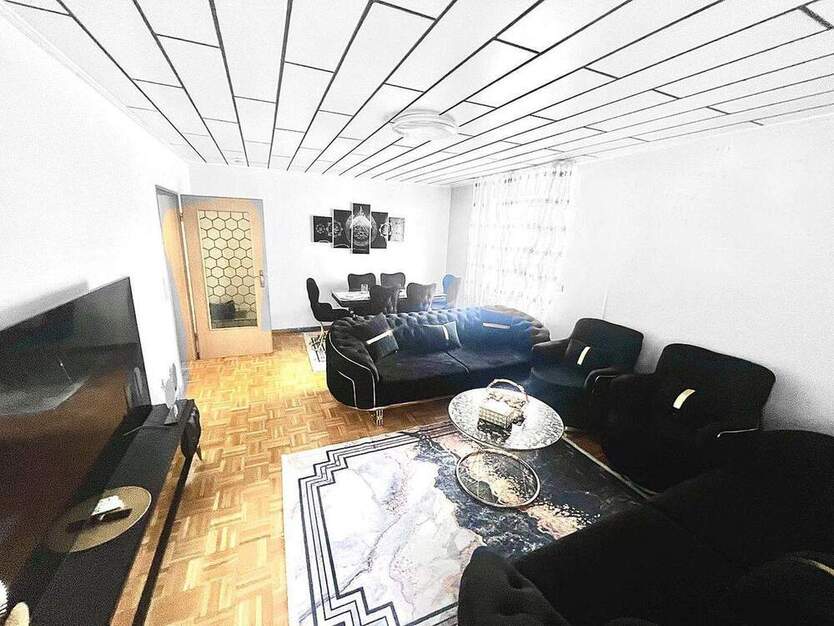 Ruhige Lage, barrierefrei, Hausmeisterservice, GartenSpielplatz, FensterHeizung NEU2025 3 zimmer