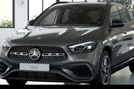 Mercedes-Benz GLA 180 9.900 km 46.690 &euro; Düsseldorf 40470