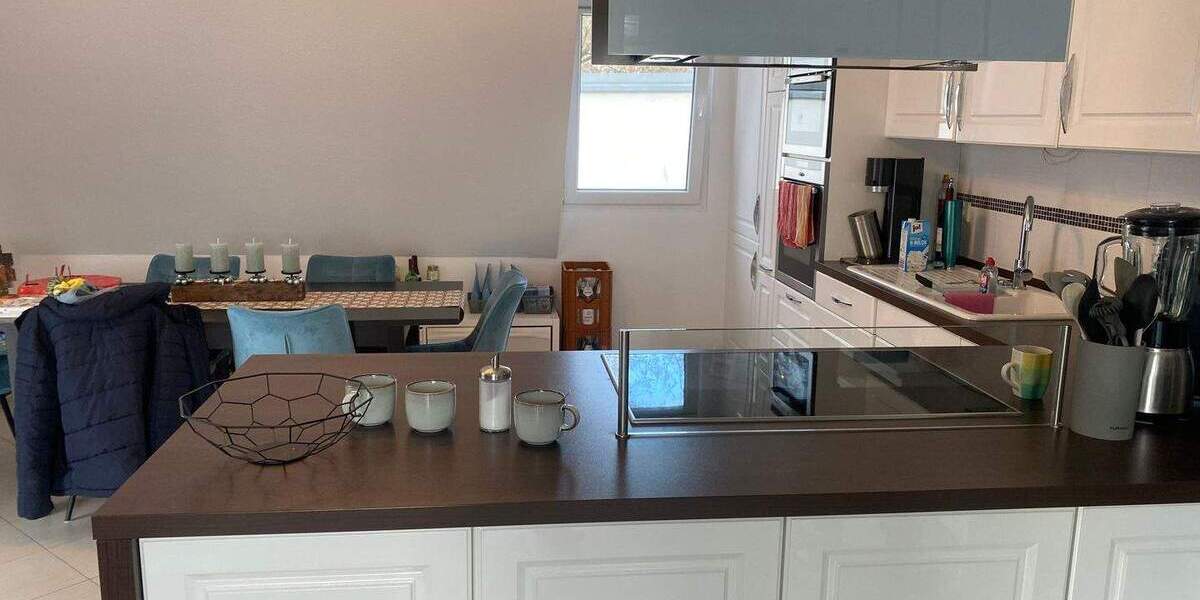 Etagenwohnung Köln Holweide - 4 Zimmer, 88 m&sup2;, 439.000&euro; | Angebot:25152904