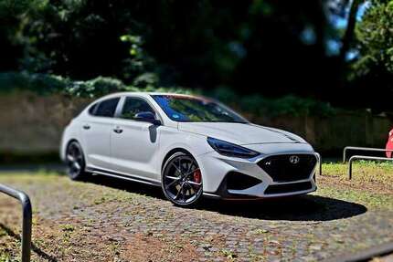 Hyundai i30 16.000 km 30.999 &euro; Köln 50667