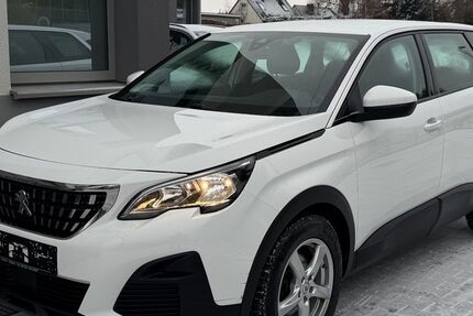 Peugeot 5008 226.823 km 10.990 &euro; Hilden 40721