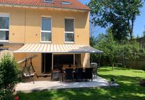 Niedrigenergie Reihenendhaus 140qm, große eck Garten, Keller 46qm