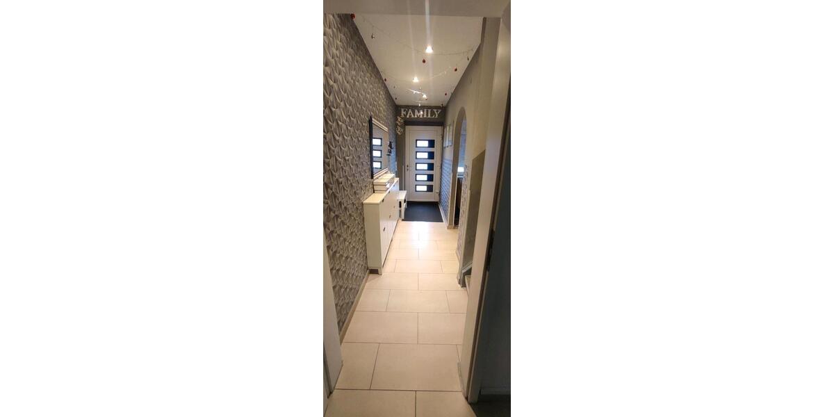 Reiheneckhaus Reihenendhaus Modernisiert komplett saniert zimmer