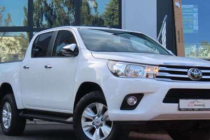 Toyota Hilux 266.352 km 24.900 € Neuss 41469