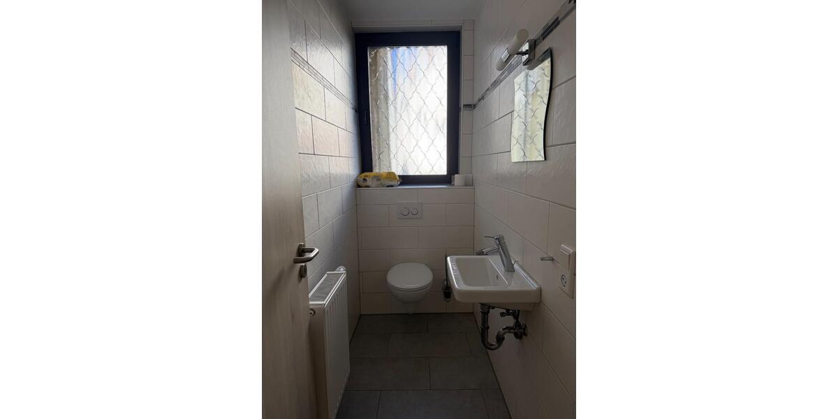 Erdgeschoßwohnung Odenthal - 3 Zimmer, 118 m&sup2;, 1.300&euro; | Angebot:25308653