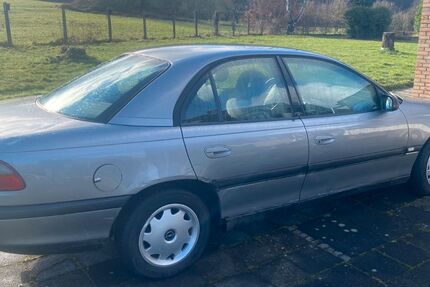 Opel Omega 245.000 km 1.600 &euro; Frechen 50226