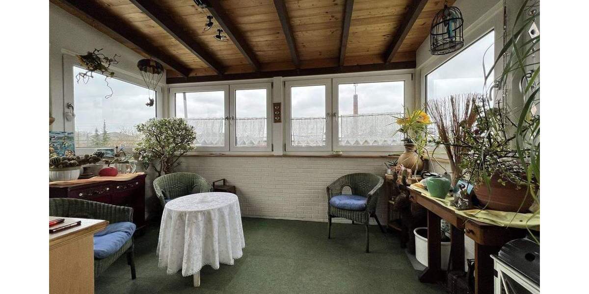 Dreifamilienhaus in zentraler Lage 8 zimmer