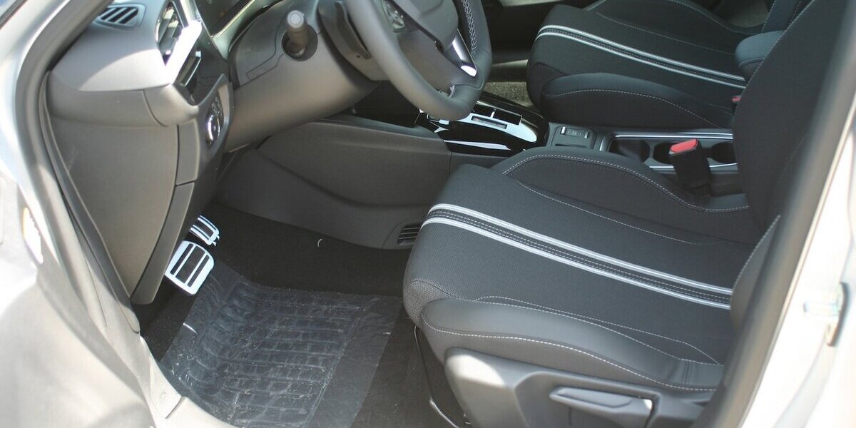 Opel Corsa GS 48V MHEV|Voll-LED|Toter-Winkel|Kamera 1.950 km 21.950 &euro; Wermelskirchen 42929