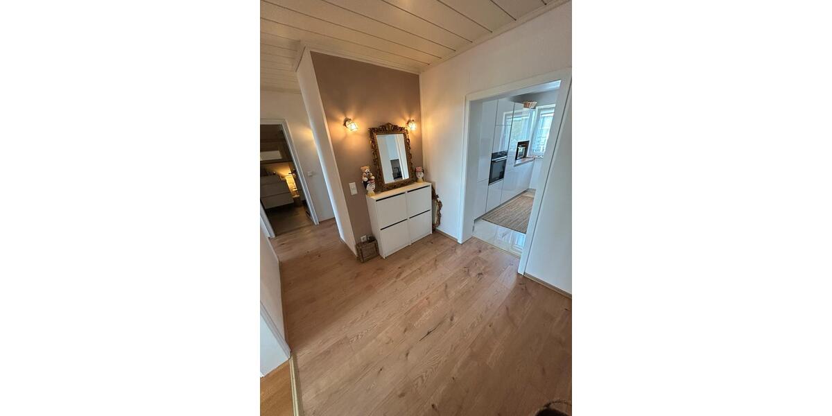 Etagenwohnung Leverkusen Bergisch Neukirchen - 3 Zimmer, 80 m&sup2;, 1.100&euro; | Angebot:26322763