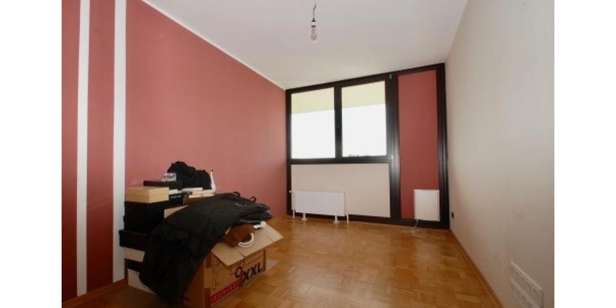 Etagenwohnung Köln Lindenthal - 4 Zimmer, 131 m&sup2;, 419.000&euro; | Angebot:26338811