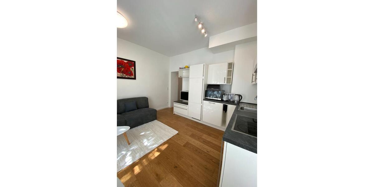 Erdgeschoßwohnung Düsseldorf Düsseltal - 1.5 Zimmer, 40 m&sup2;, 1.300&euro; | Angebot:26234604