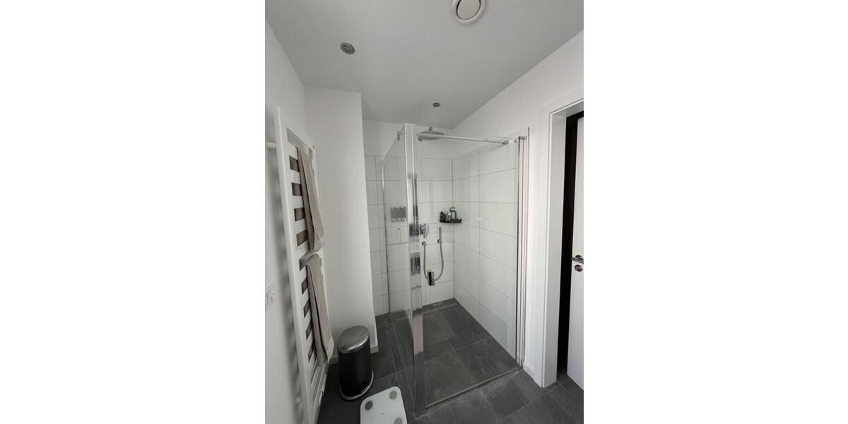 Erdgeschoßwohnung Rösrath - 2 Zimmer, 65 m&sup2;, 1.800&euro; | Angebot:25056190