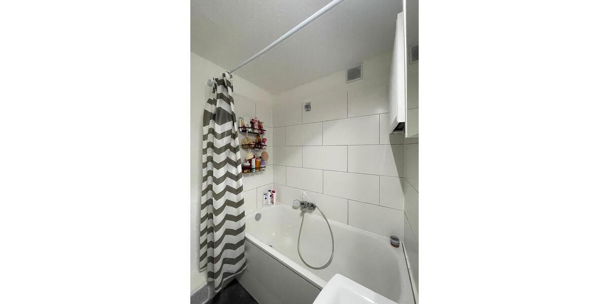 Etagenwohnung Düsseldorf Stadtmitte - 1 Zimmer, 15 m&sup2;, 628&euro; | Angebot:25317696