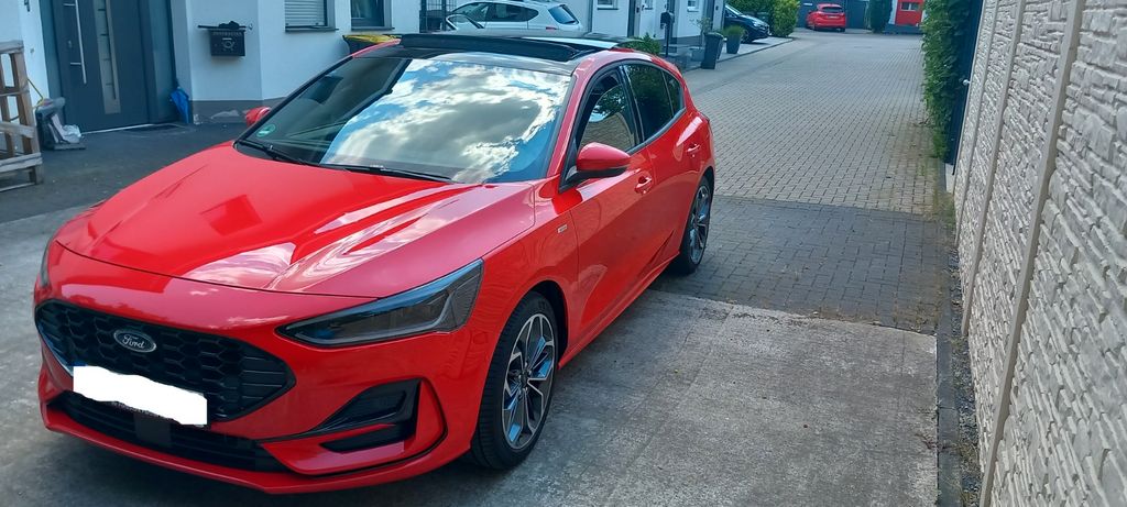 Ford Focus 84.000 km 17.200 &euro; Dormagen 41539