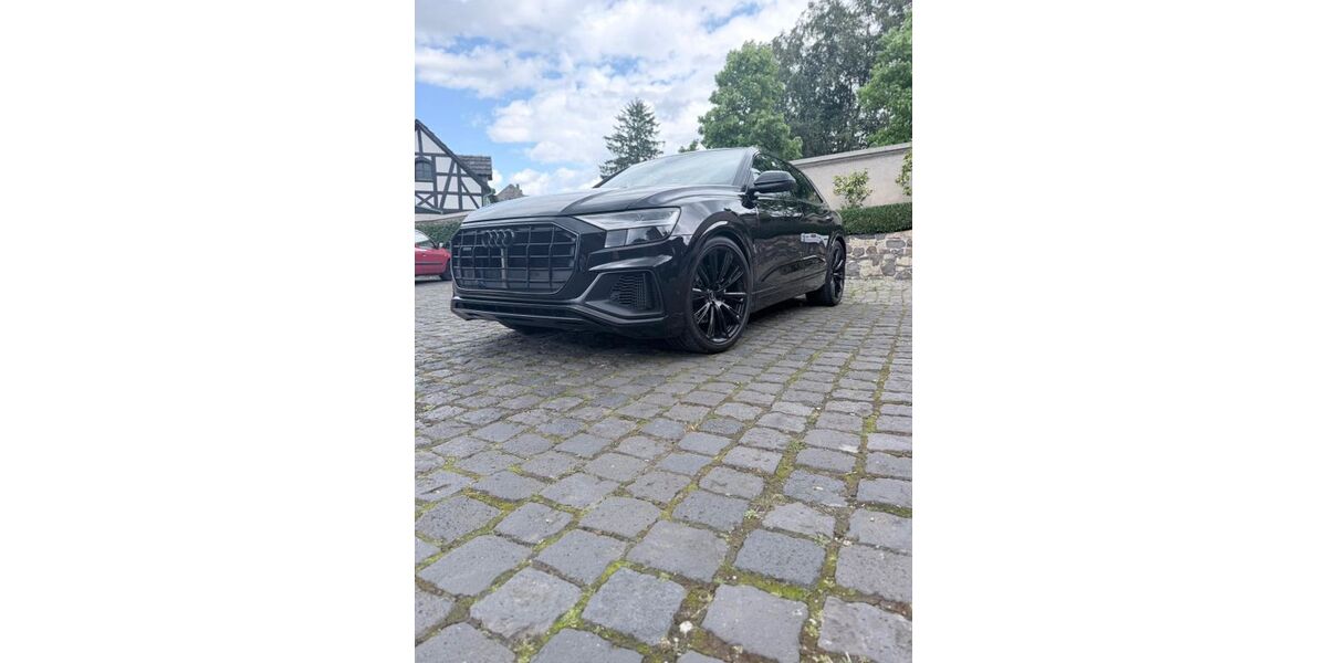Audi Q8 61.474 km 59.999 &euro; köln 51145
