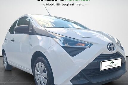 Toyota Aygo (X) 69.539 km 9.280 € Bergisch Gladbach 51469