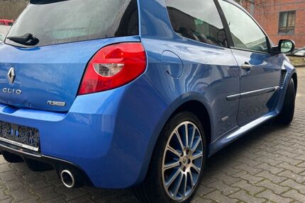 Renault Clio 167.390 km 9.999 &euro; Köln 51069