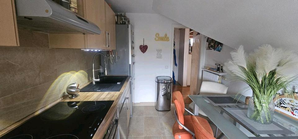 Dachgeschoßwohnung Remscheid Lüttringhausen - 3 Zimmer, 86 m&sup2;, 189.000&euro; | Angebot:24746271