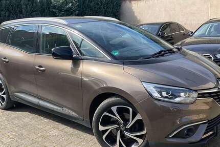 Renault Scenic 121.444 km 13.200 &euro; Solingen 42719