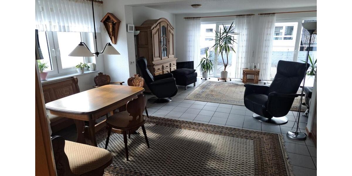 Etagenwohnung Lindlar - 3 Zimmer, 130 m&sup2;, 410.000&euro; | Angebot:27024015