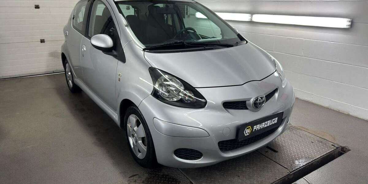 Toyota Aygo 108.100 km 3.990 &euro; Hückeswagen 42499
