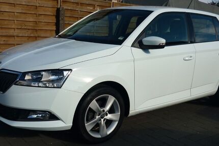 Skoda Fabia 138.700 km 6.680 &euro; Hilden 40721