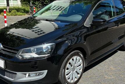 VW Polo 135.000 km 4.950 &euro; Düsseldorf 40468