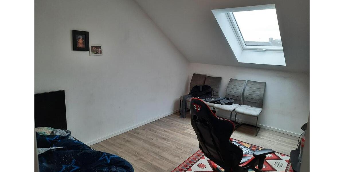 Etagenwohnung Grevenbroich - 3 Zimmer, 75 m&sup2;, 931&euro; | Angebot:26198683