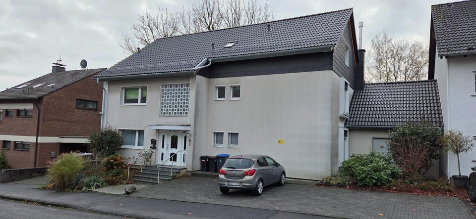 4ZKDB ca. 115 m² in 3-Parteienhaus 4 zimmer