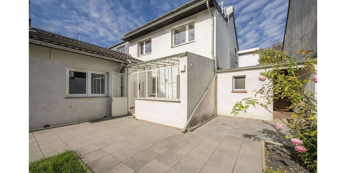 Haus zum Kaufen in Neuss 449.000 € 138 m² 5 zimmer