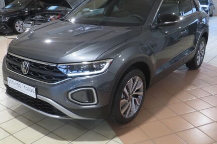 VW T-Roc 13.600 km 35.945 &euro; Neuss 41469